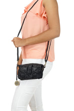 Black,4