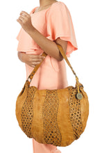 Yellow,4
