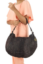 Dark Brown,4