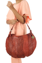 Red,4