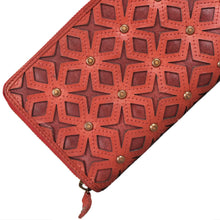 Red,8