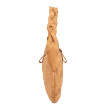 Tan,2