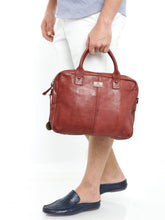 Red,4