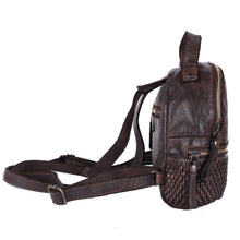 Dark Brown,2