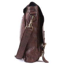Dark Brown,2