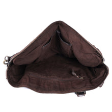 Dark Brown,4