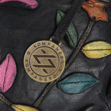 Black,5