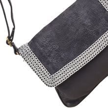 Black,8