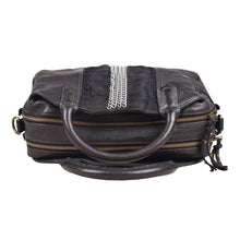 Black,4