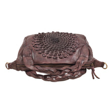Brown,4