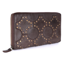 Dark Brown,1