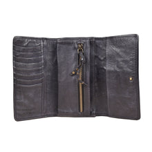 Black,4