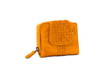 Yellow,2