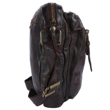 Dark Brown,2