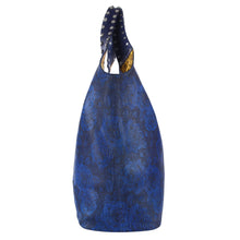 Blue,2