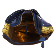 Blue,4