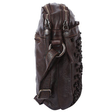 Dark Brown,1