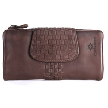 Dark Brown,0