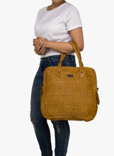 Yellow,4