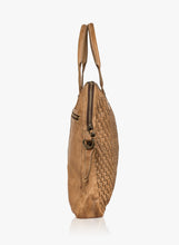 Taupe,1