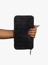 Black,3