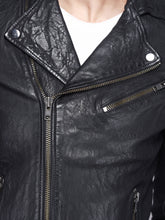 Black,7