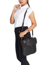 Black,4