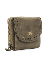 Olive,1