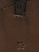 Dark Brown,2