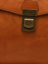 Tan,4