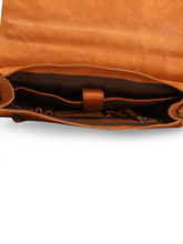 Tan,2