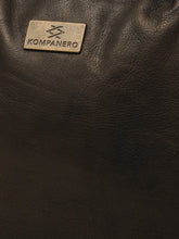 Black,4