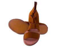 Tan,1